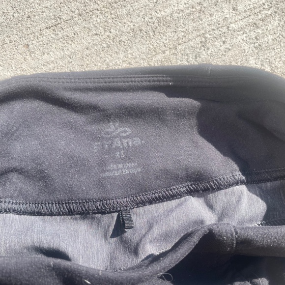 Prana Summit Capri (Size:  XS/Grey/Black) - Picture 7 of 7